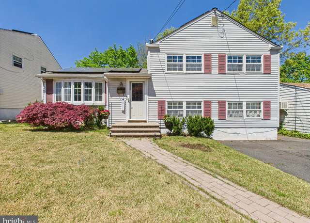 Property at 107 Albert Dr, Parlin, NJ 08859, 3 beds, 1 bath