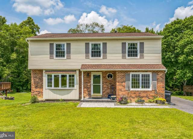 Property at 148 Belmont Dr, Upper Chichester, PA 19061, 4 beds, 2.5 baths