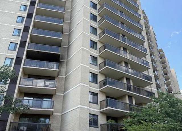 Property at 203 Yoakum Pkwy #618, Alexandria, VA 22304, 1 bed, 1 bath
