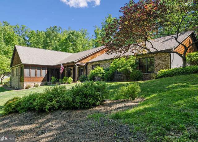 Property at 2277 Indian Holw, Winchester, VA 22603, 3 beds, 3.5 baths