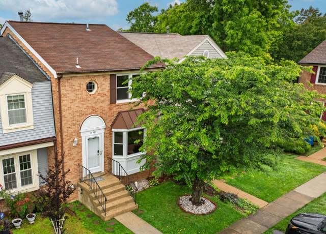 Property at 14427 Manassas Gap Ct, Centreville, VA 20120, 3 beds, 3.5 baths