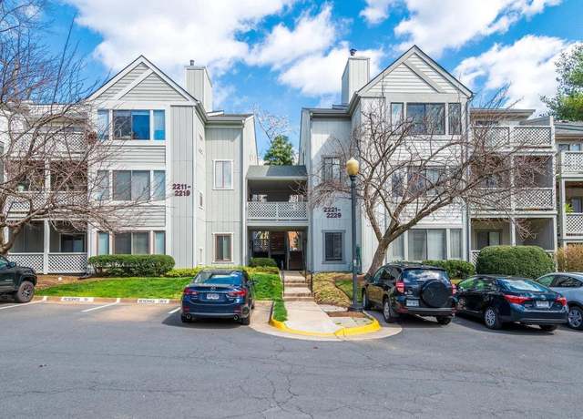 Property at 2221 Hunters Run Dr, Reston, VA 20191, 1 bed, 1 bath