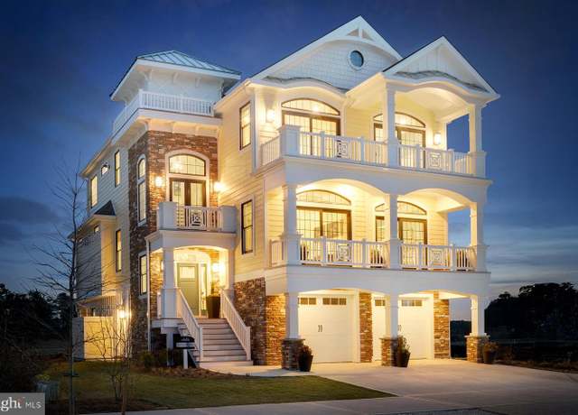 Property at 28447 Coastal Hwy #6, Bethany Beach, DE 19970, 5 beds, 3.5 baths