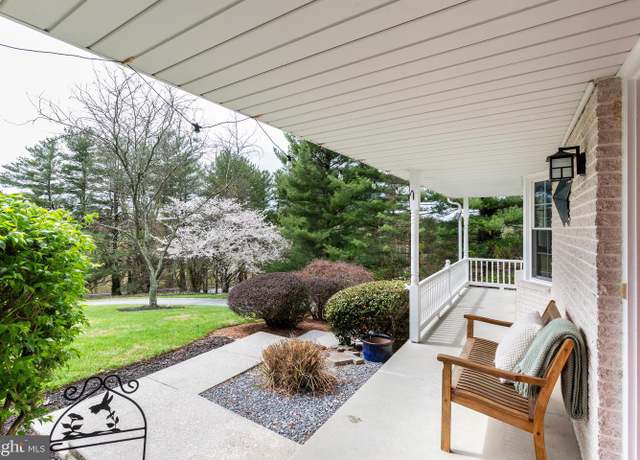 Property at 3144 Coon Club Rd, Hampstead, MD 21074, 3 beds, 1.5 baths