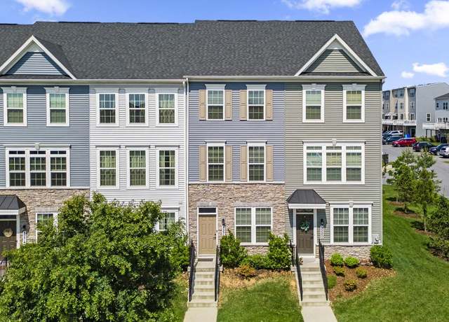 Property at 5278 Black Locust Dr, Frederick, MD 21703, 3 beds, 3.5 baths