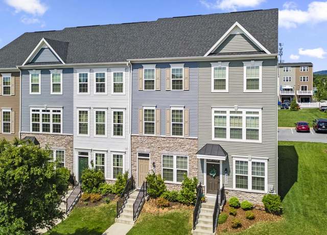 Property at 5278 Black Locust Dr, Frederick, MD 21703, 3 beds, 3.5 baths