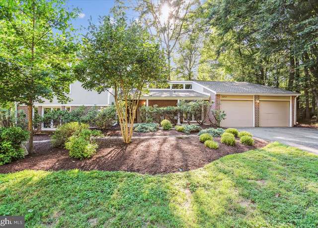 Property at 8717 Hidden Hill Ln, Potomac, MD 20854, 5 beds, 3 baths
