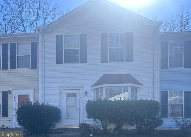 Property at 545 Mount Lubentia Ct W, Upper Marlboro, MD 20774, 3 beds, 2.5 baths