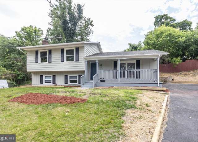 Property at 226 Godshalk Ave, Clementon, NJ 08021, 3 beds, 2 baths