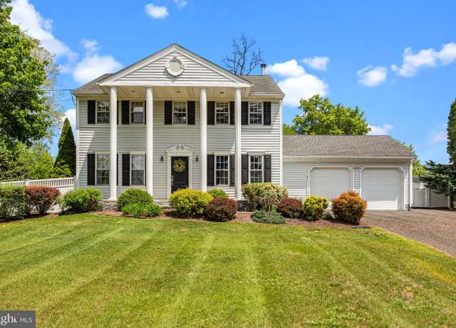 Property at 359 Cedar Ave, Langhorne, PA 19047, 4 beds, 2.5 baths