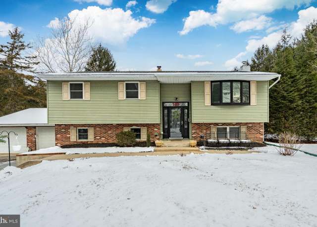 Property at 107 Lafayette Rd, Coatesville, PA 19320, 4 beds, 2 baths