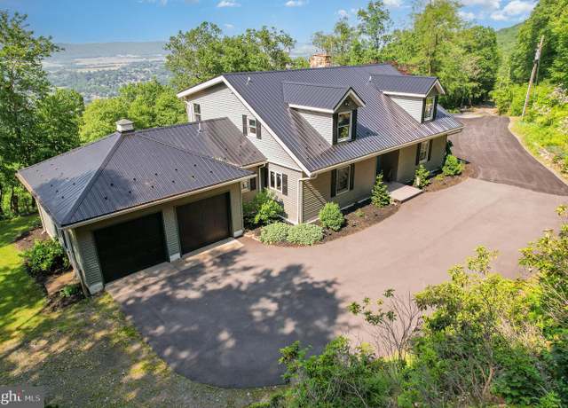 Property at 400 Berry Mountain Rd, Millersburg, PA 17061, 4 beds, 4 baths