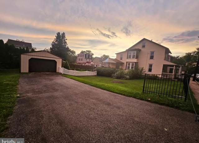 Property at 120 Amelia St, Mont Clare, PA 19453, 4 beds, 1.5 baths