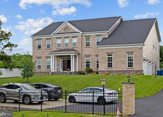 Property at 7018 Centreville Rd, Centreville, VA 20121, 5 beds, 5.5 baths