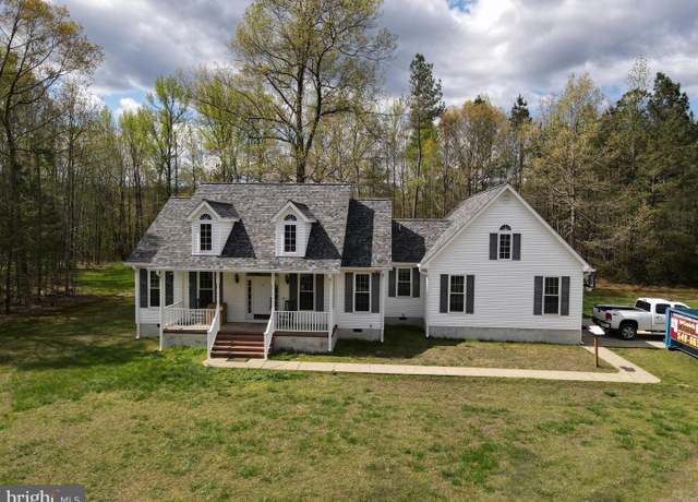 Property at 12380 Prim Rd, King George, VA 22485, 4 beds, 2.5 baths
