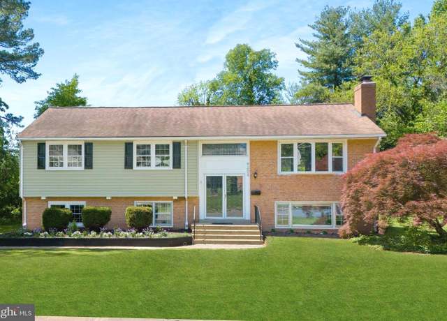 Property at 9208 Peabody St, Manassas, VA 20110, 6 beds, 3 baths