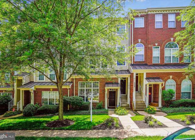 Property at 5045 Anchorstone Dr #5045, Woodbridge, VA 22192, 2 beds, 2.5 baths