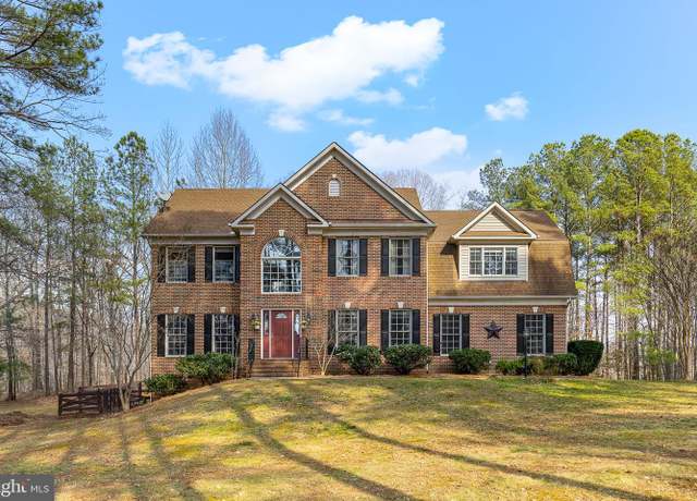 Property at 16 Beaver Ridge Rd, Stafford, VA 22556, 5 beds, 3.5 baths