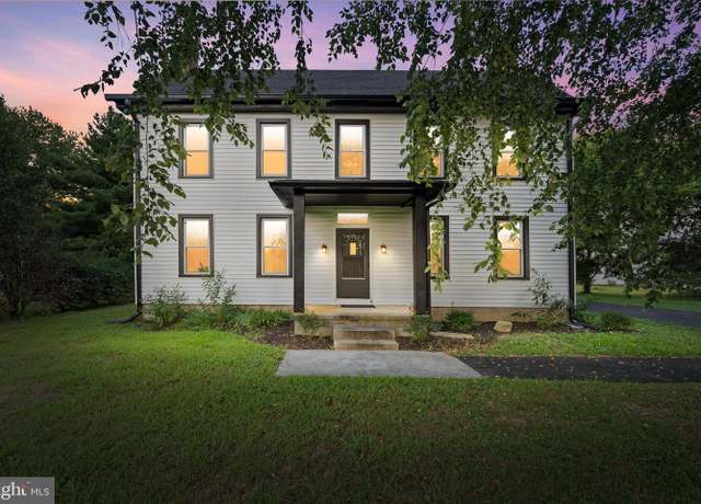 Property at 2981 Hay Point Landing Rd, Smyrna, DE 19977, 3 beds, 2.5 baths