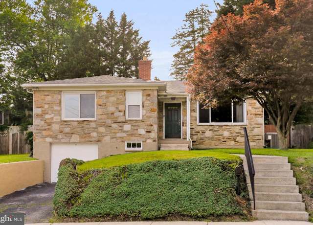 Property at 408 Waveland Rd, Baltimore, MD 21228, 3 beds, 2.5 baths