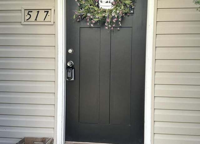 Property at 517 Lancaster Pl, Frederick, MD 21703, 3 beds, 1.5 baths