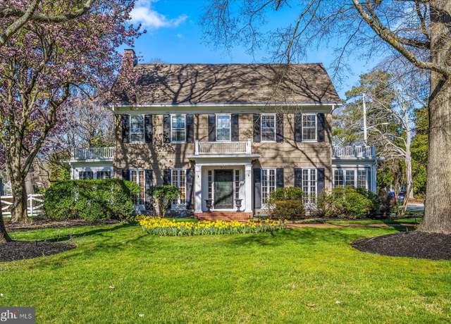 Property at 900 Camden Ave, Salisbury, MD 21801, 4 beds, 2.5 baths