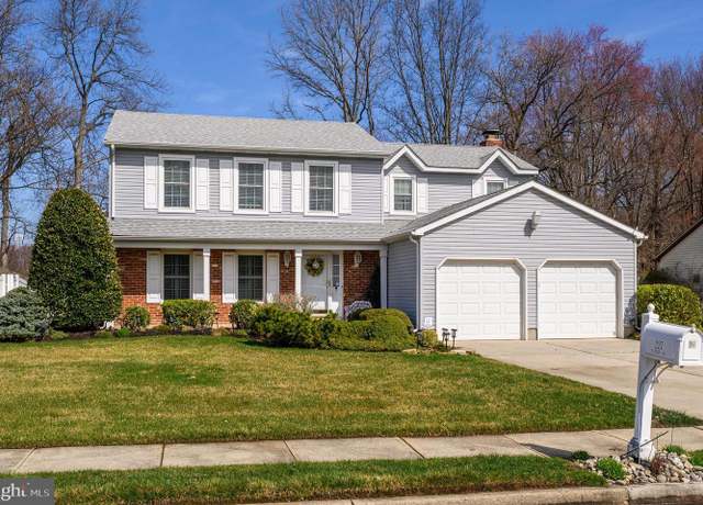 Property at 227 Meadow Dr, Mount Laurel, NJ 08054, 4 beds, 2.5 baths