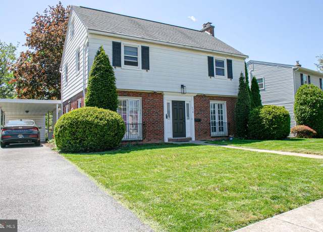 Property at 170 Westover Dr, New Cumberland, PA 17070, 3 beds, 2 baths