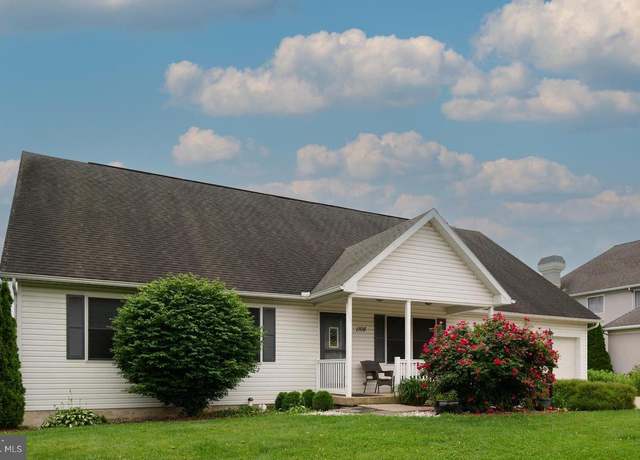 Property at 1108 Jonathan St, Lemont, PA 16851, 4 beds, 5 baths