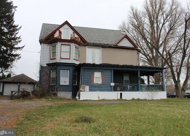 Property at 67 Keller Ave, Lancaster, PA 17601, 4 beds, 3 baths