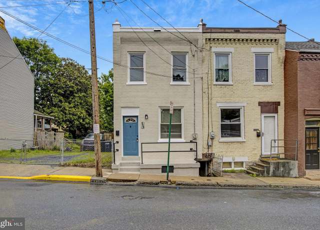 Property at 536 Lafayette St, Lancaster, PA 17603, 4 beds, 1.5 baths