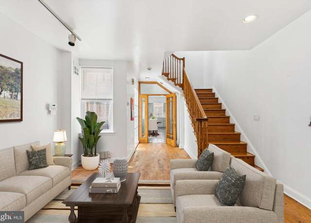 Property at 1006 S Front St, Philadelphia, PA 19147, 4 beds, 2.5 baths