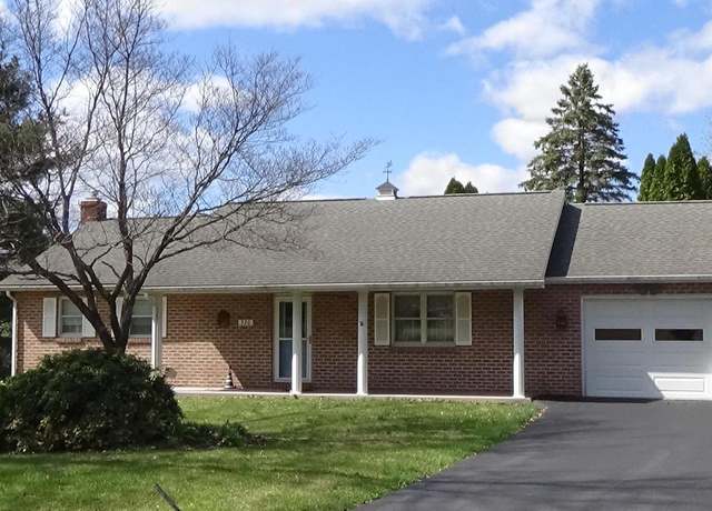 Property at 320 Veterans Dr, New Bloomfield, PA 17068, 2 beds, 1 bath