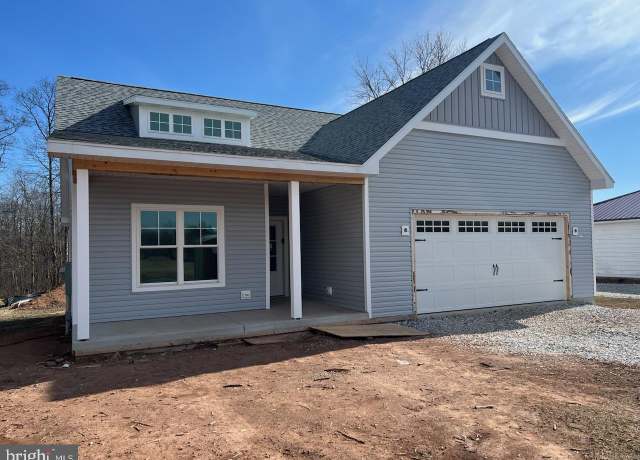 Property at 3040 Emig Mill Rd, Dover, PA 17315, 3 beds, 2 baths