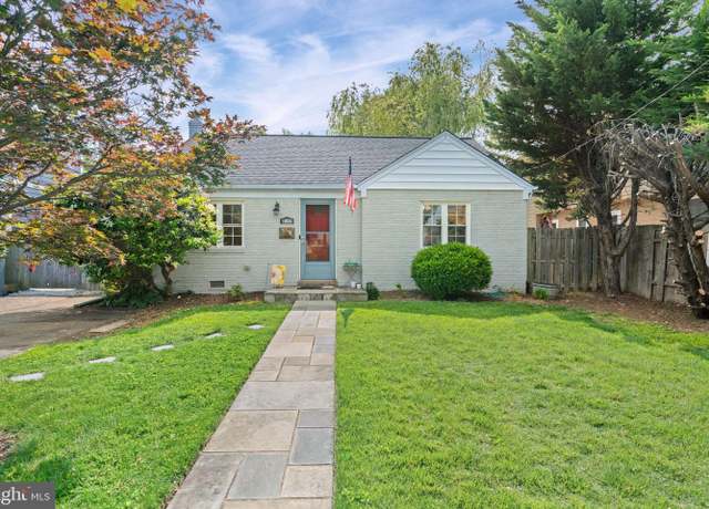 Property at 1804 S Nelson St, Arlington, VA 22204, 2 beds, 2 baths