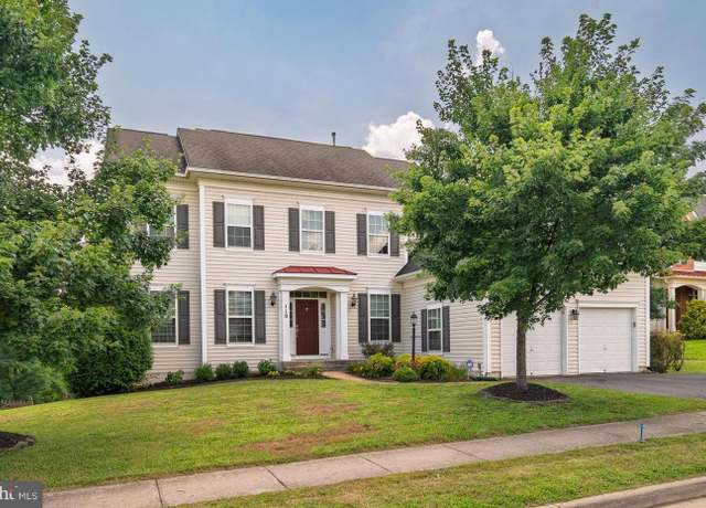 Property at 110 Setting Sun Ct, Stephenson, VA 22656, 5 beds, 3.5 baths