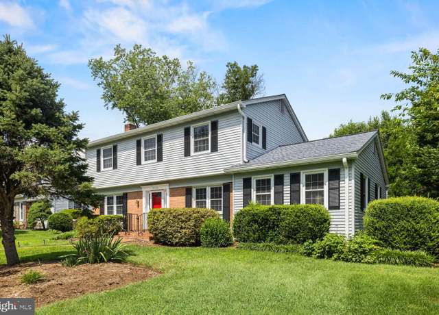 Property at 7709 Hayfield Rd, Alexandria, VA 22315, 5 beds, 3 baths