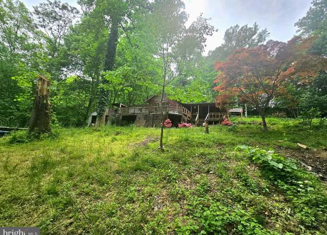 Property at 250 Burnside Dr, Falling Waters, WV 25419, 2 beds, 1 bath