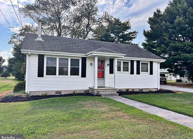 Property at 403 Second Ave, Harrington, DE 19952, 2 beds, 1 bath