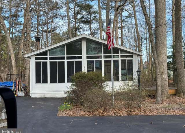 Property at 22907 Dogwood Dr, Lewes, DE 19958, 3 beds, 2 baths