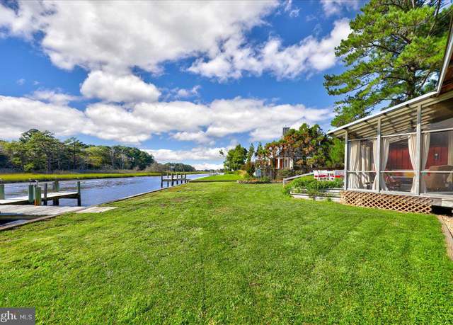 Property at 61 Anchor Rd, Rehoboth Beach, DE 19971, 4 beds, 3 baths