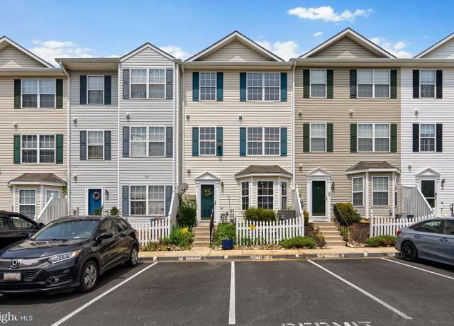 Property at 50-C Amberstone Ct, Annapolis, MD 21403, 3 beds, 2.5 baths