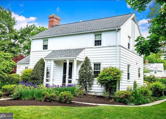 Property at 122 E Lake Ave, Baltimore, MD 21212, 3 beds, 2.5 baths