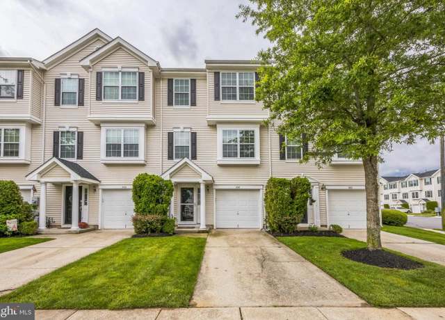 Property at 504 Nottingham Pl, Riverside, NJ 08075, 3 beds, 2.5 baths