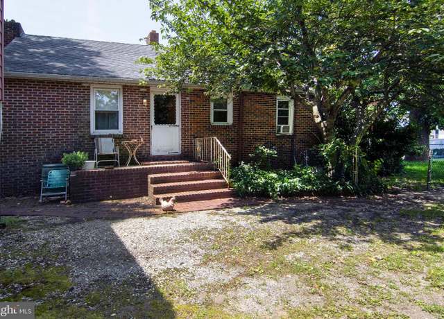 Property at 266 Passaic Ave, Thorofare, NJ 08086, 3 beds, 1 bath