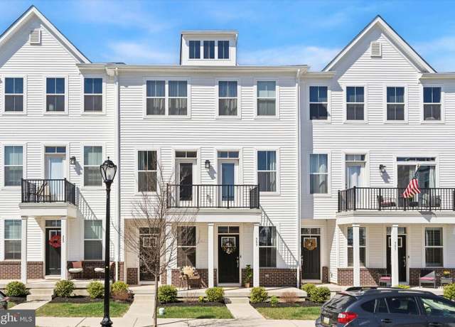 Property at 389 Foundry St, Phoenixville, PA 19460, 2 beds, 1.5 baths