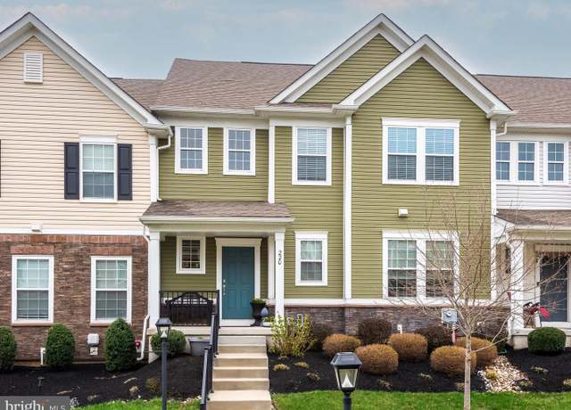 Property at 220 Hanover Ct, Chester Springs, PA 19425, 3 beds, 2.5 baths