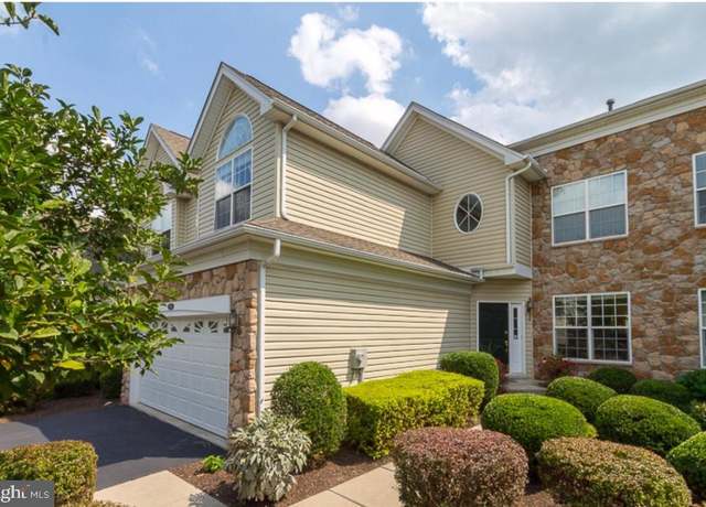 Property at 268 Silverbell Ct, West Chester, PA 19380, 3 beds, 2.5 baths