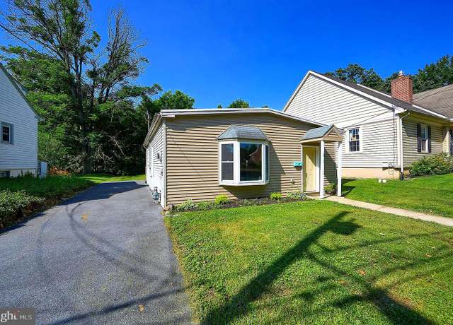 Property at 210 Noble St, Lititz, PA 17543, 2 beds, 1 bath