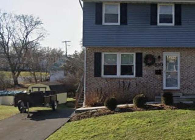 Property at 630 Lime, Elizabethtown, PA 17022, 3 beds, 1 bath